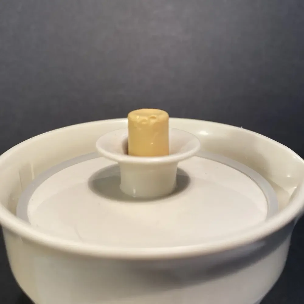 Tupperware oil vinegar